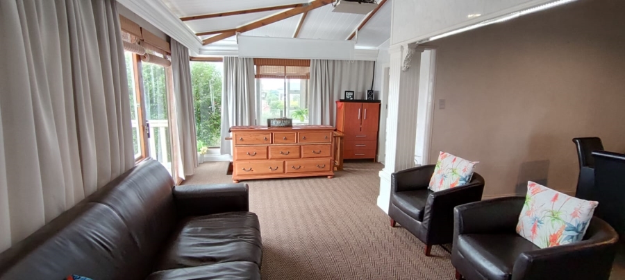 4 Bedroom Property for Sale in Stilbaai Wes Western Cape